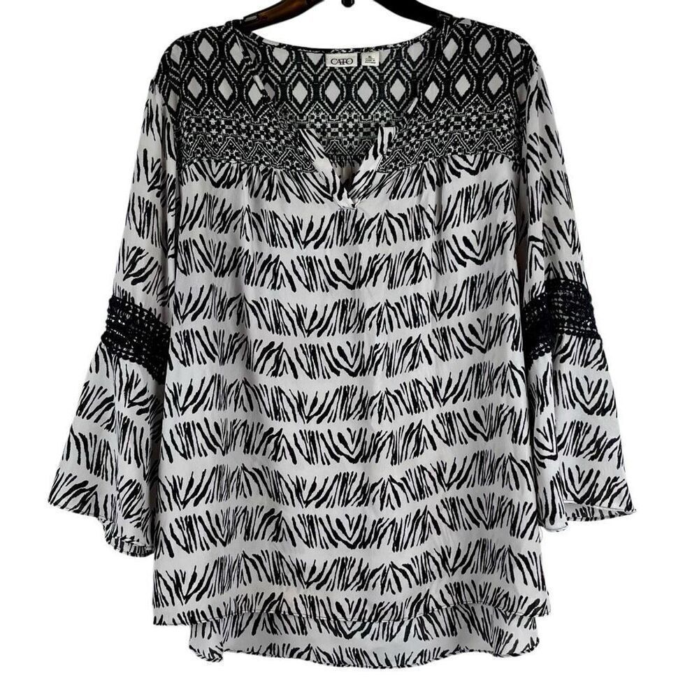 Cato Black White V-neck Crochet Sleeve Blouse XL